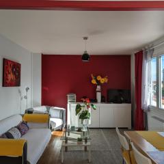 Appartement cosy avec terrasse et jardin privatif, à 5 min du centre-ville de Barbezieux. - FR-1-653-196