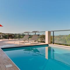 Villa à l'entrée de Porticcio - Piscine - Vue dégagée