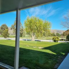 Home Away from Home - Waitaki Lakes Apartment A5