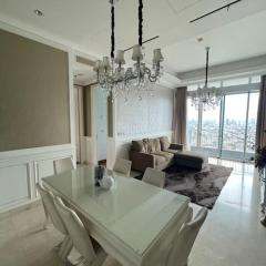 City Penthouse with Jakarta Skyline