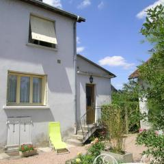 Gîte Saint-Ennemond, 2 pièces, 2 personnes - FR-1-489-11