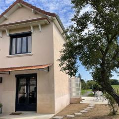 Gîte Pierrefitte-sur-Loire, 3 pièces, 5 personnes - FR-1-489-347