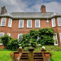 Finest Retreats - Edwardian Country House - 9 Bed, Sleeping up to 21