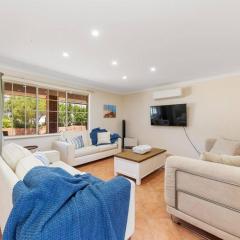 Light & bright Falcon Bay family holiday escape