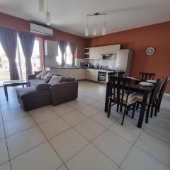 Modern Two Bedroom Apartment in Center Bugibba