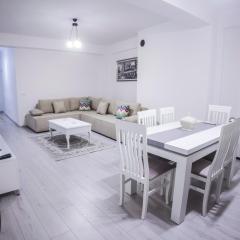 GRANDE APARTMENT KORCE