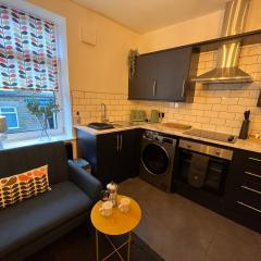 Modern & retro two bedroom apartment in Barnsley