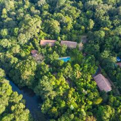 Klov Resort & Spa