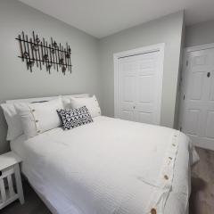 One room for rent shared bathroom and kitchen