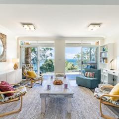 Sanctuary on Dutchies, 18 Gloucester Street - Water views, Air Conditioning, WiFi and Close To Town