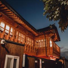Gyeong-ju Stayangim
