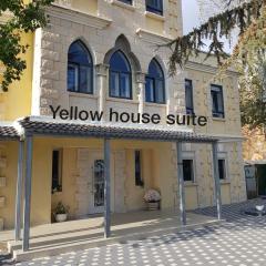 Yellow House Suite