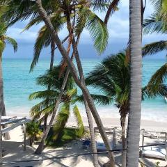 Private room overlooking the beach