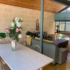 Fremantle Accommodation Villa Russell St