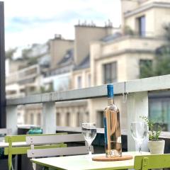 Champs Élysées-Belle terrasse, luxueux appartement