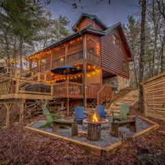 Golden Eagle GA Cabin - Hot Tub, Firepit & Fast WiFi