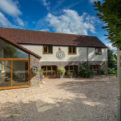 The West Barn near Bath, sleeps 24 and 2 hot tubs