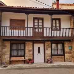 La Jomeruca ,espaciosa casa rural cerca de playa y montaña