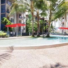 3 bedroom 2 bath apartment in Cairns Queensland