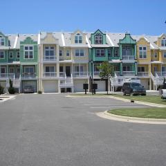 Cambridge Cove at Bermuda Bay by Kees Vacations