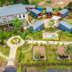 Kampot Tropical Village