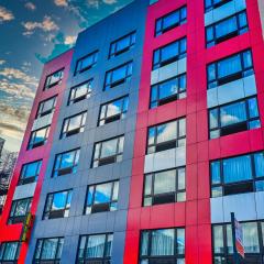 Super 8 by Wyndham Bronx Near Botanical Garden