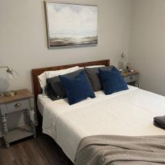 The Mary Lou - 2 Bedroom Apt in Quilt Town, USA