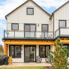 Ponderosa Court, Unit 2A