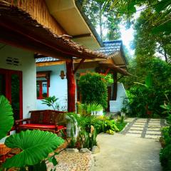 Sumatra Orangutan Discovery Villa