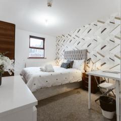 Whitechapel en-suite beds to stay
