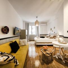 Designer renovated apartment in downtown Athens