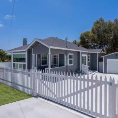 Fabulous New 4BR/3BA House in Mission Hills