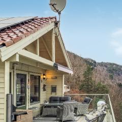 Nice Home In Omastrand With Kitchen