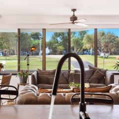 Byron Pacific Apartments - On Clarkes Beach