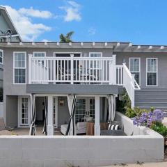 Remodeled Beach Bungalow, Block to the Beach