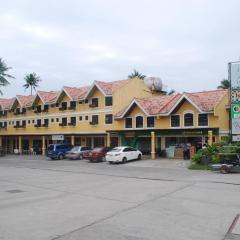 RedDoorz Plus at Balai Sofia Bed & Breakfast Batangas