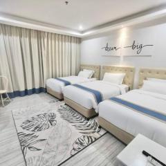 Hampton Suites