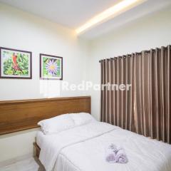 Balmoral House near Ambarukmo Plaza Mall Yogyakarta Mitra RedDoorz