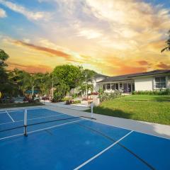 Unique Flagler's Mansion Pickleball Court L37