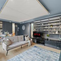 Livestay-Camden Mews House with Private Roof Terrace