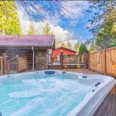 Little Bear's Bungalow; Log Cabin w/Mountain views