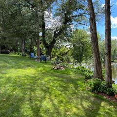 Breezeway Bay - Waterfront Full House