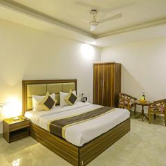 FabHotel White House BNB - Nr Yashobhoomi Convention Centre