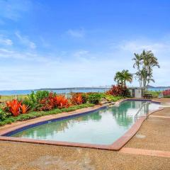 Luxury Beach Front Apartment