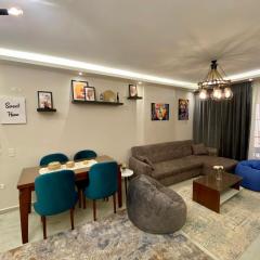 Cozy 2BR Apartment in Maadi