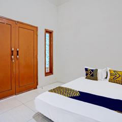 OYO LIFE 92077 Tarlo Guest House 3