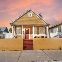 Heart of Ybor City 3bedroom walk to 7th ave