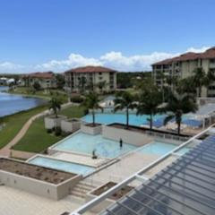 Pelican Waters Resort One Bedroom Apartment