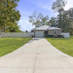 3Br 2Bth Beach House Retreat/10 min to downtown & beach
