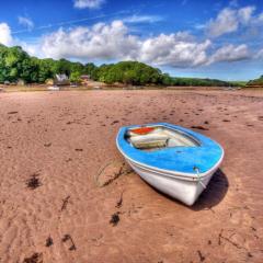 Middle Cottage Sandy Haven Beach